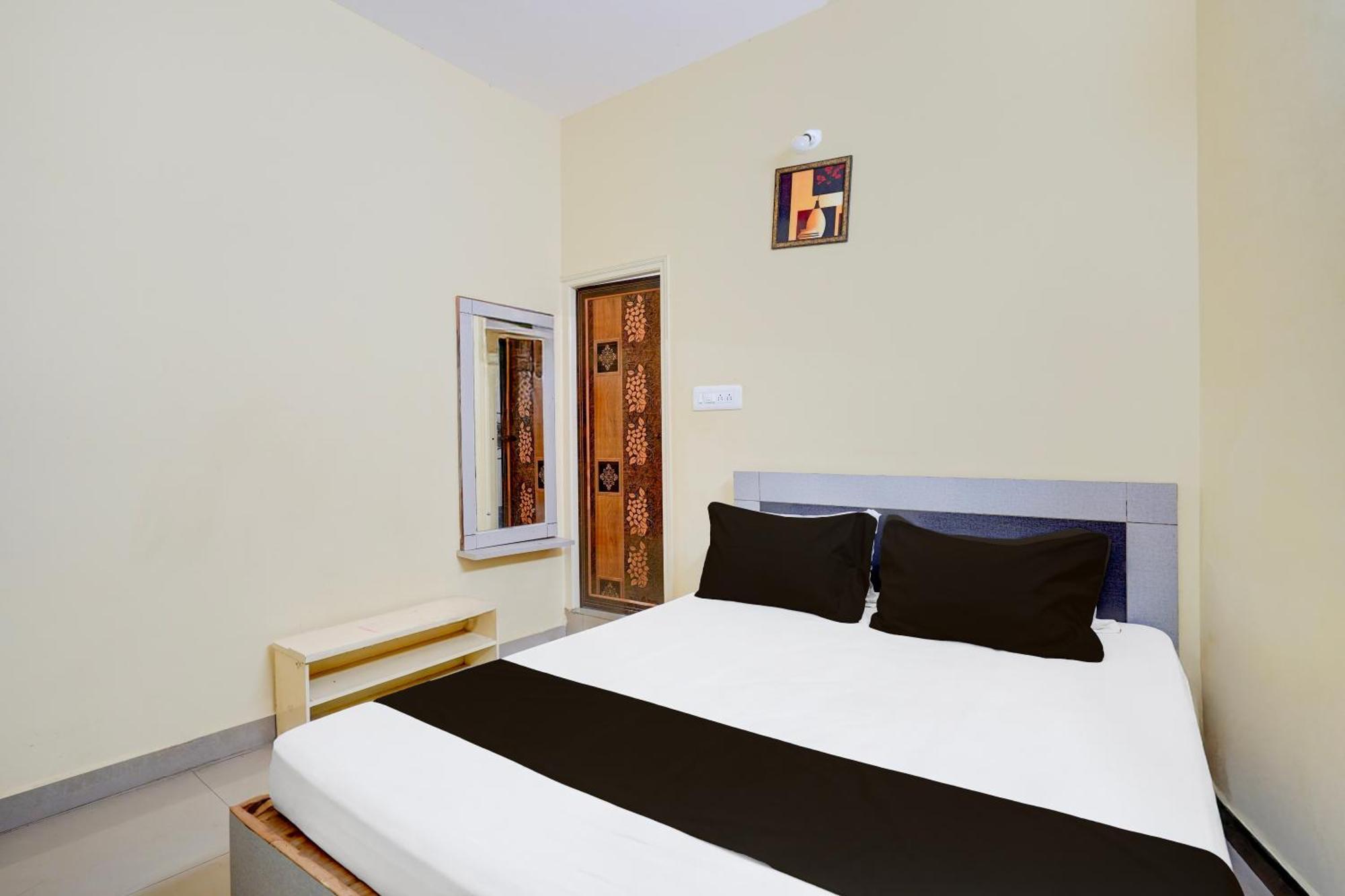 Hotel O Bluestar Bangalore Exteriör bild