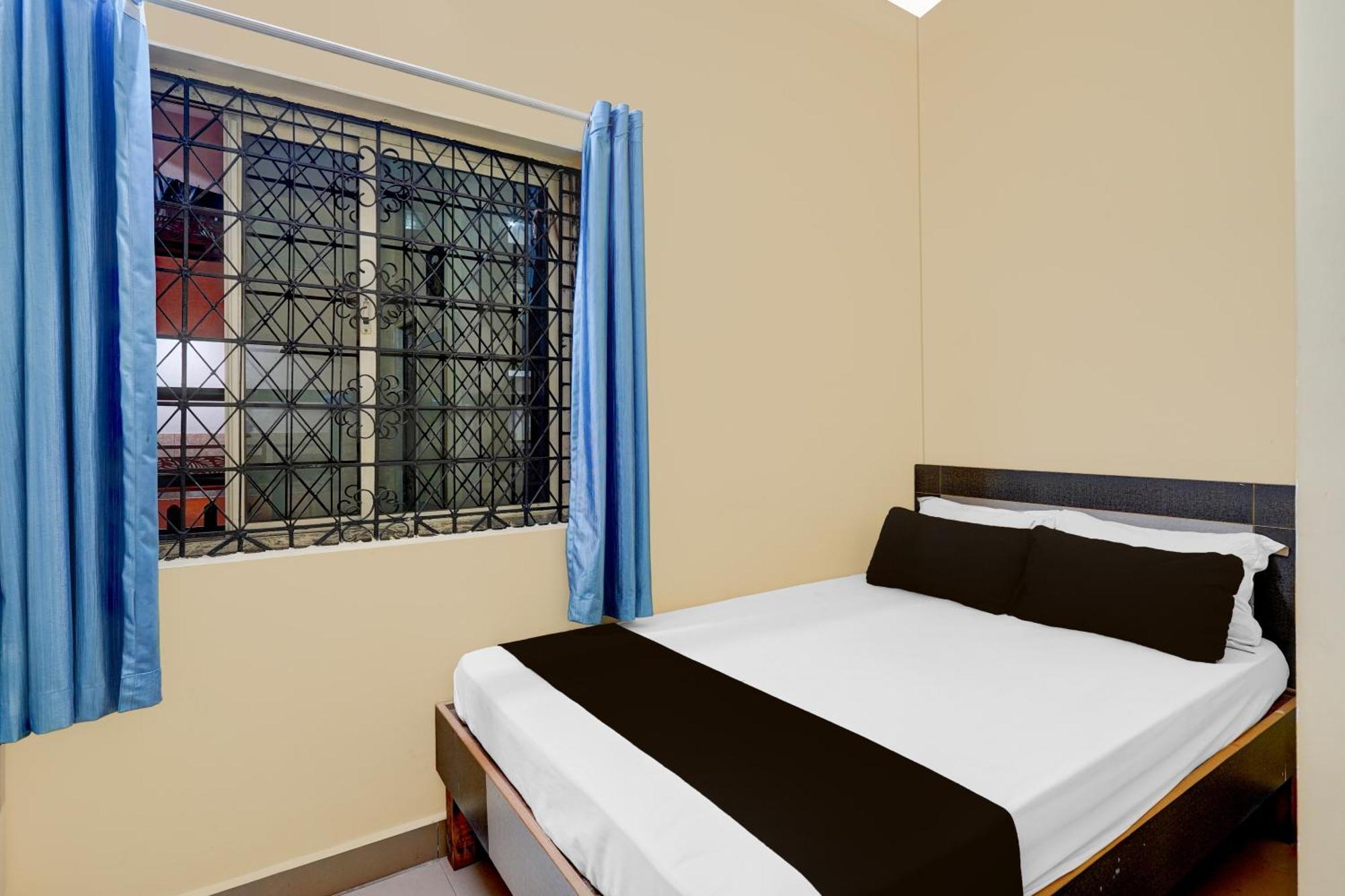 Hotel O Bluestar Bangalore Exteriör bild